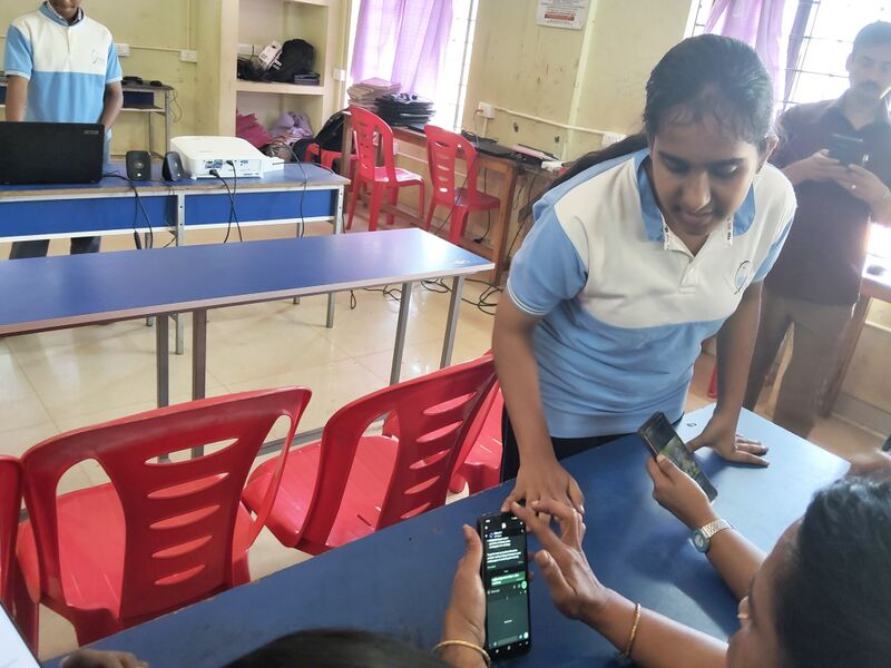 പ്രമാണം:42058 AI1.jpg