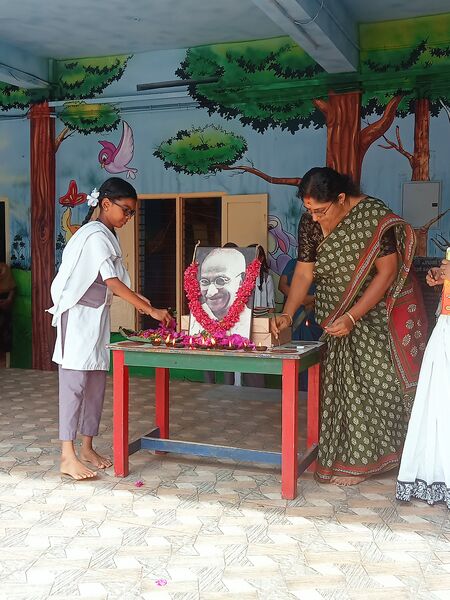 പ്രമാണം:43240 Gd1.jpg