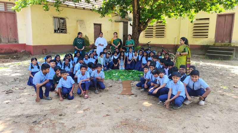 പ്രമാണം:Enviornment day special.jpg