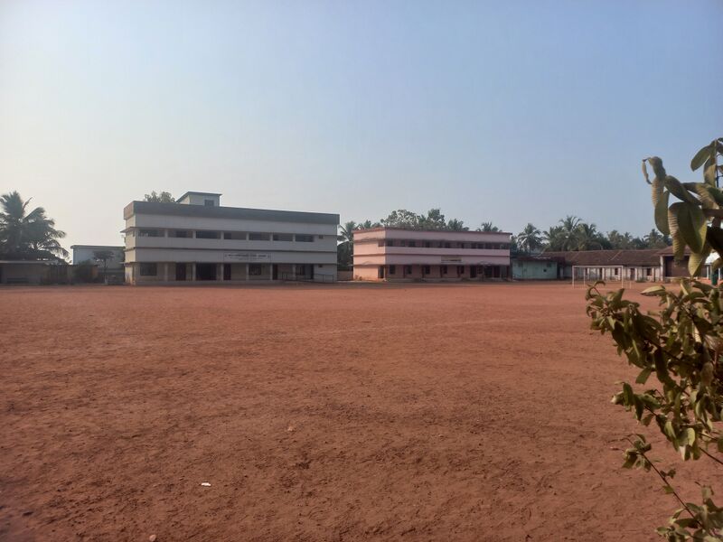 പ്രമാണം:11050 GHSS CHANDRAGIRI IMAGE.jpg