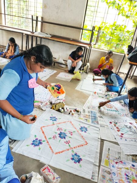 പ്രമാണം:20062 work Experience.jpg