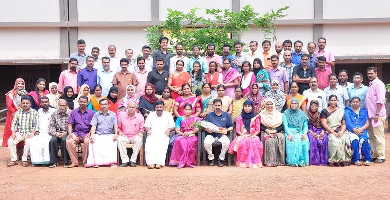 പ്രമാണം:21096 staff.jpg