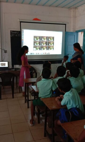 പ്രമാണം:22205 hitech classroom.jpeg