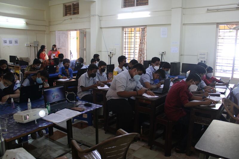 പ്രമാണം:37001 kitescamp20213.resized.JPG