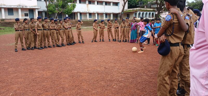 പ്രമാണം:39005-KLM-GOAL2026 KICK5.jpg
