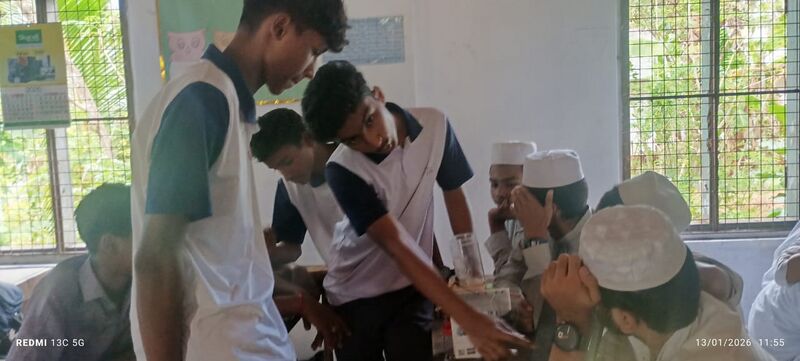 പ്രമാണം:41095 -robotic fest -25-2.jpeg