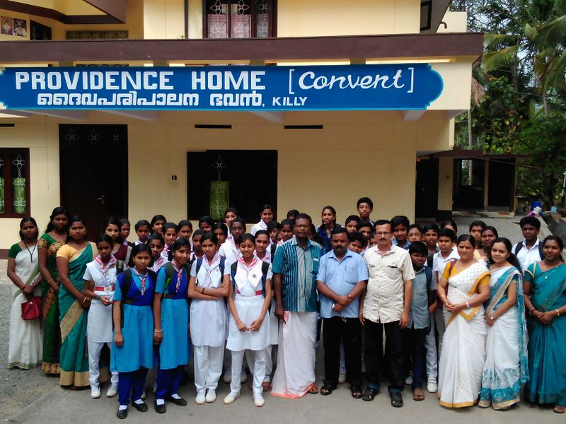 പ്രമാണം:44019 745.jpg