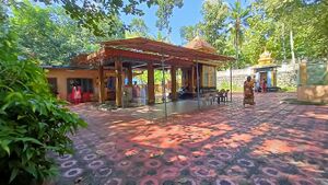 44065 Durga temple.jpg