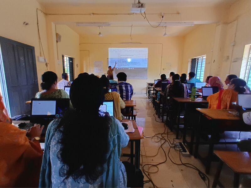 പ്രമാണം:Drcmlp tb 126.jpg