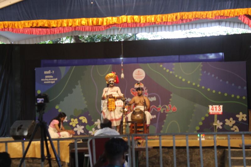 പ്രമാണം:KSK2026-22052-LK STUDENTS-SHCGHSS THRISSUR-JAN14-SL 26.jpg