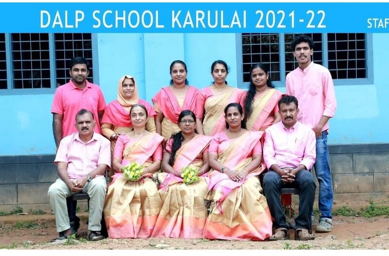 പ്രമാണം:Staff 2021-22.jpeg