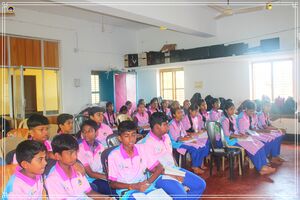 11051 ELETRONICSCLASS1.jpg