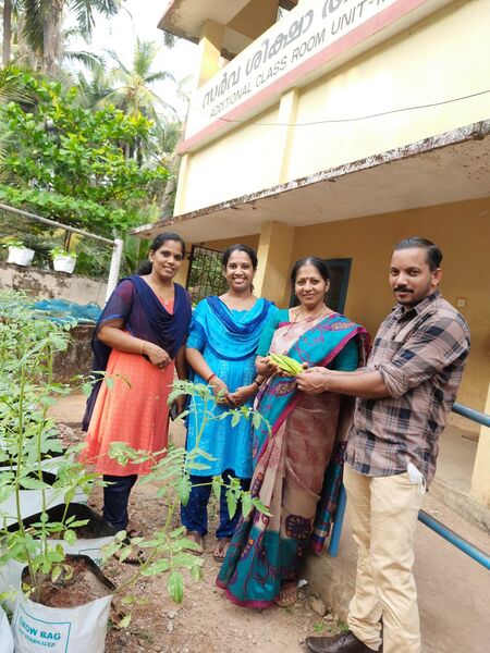 പ്രമാണം:11453 a1.jpg