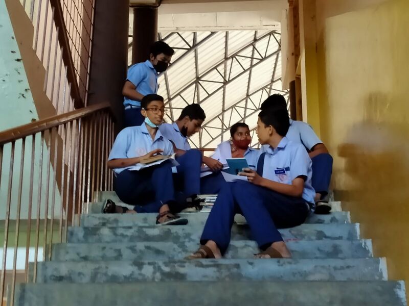 പ്രമാണം:33056 clb 15.jpeg