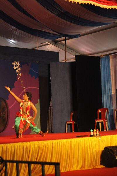 പ്രമാണം:KSK2026-22040-STAGE2-KUCHIPUDI-DEVANARAYANAN.JPG