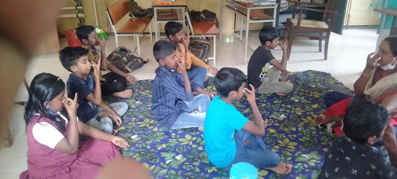 പ്രമാണം:Yogaday 10.jpeg