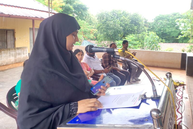 പ്രമാണം:11002-june 5.jpg
