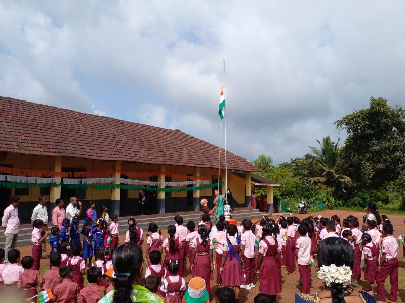 പ്രമാണം:11244-independance.jpg