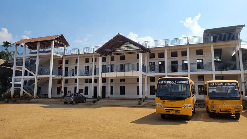 പ്രമാണം:15476 NEW BUILDING.jpeg