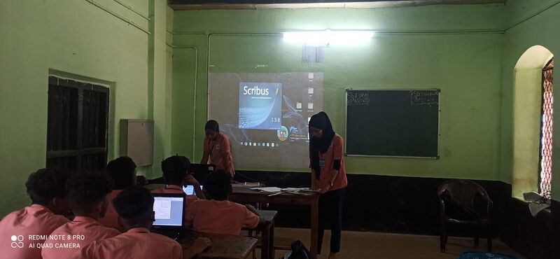 പ്രമാണം:23064 Scribus training.jpg