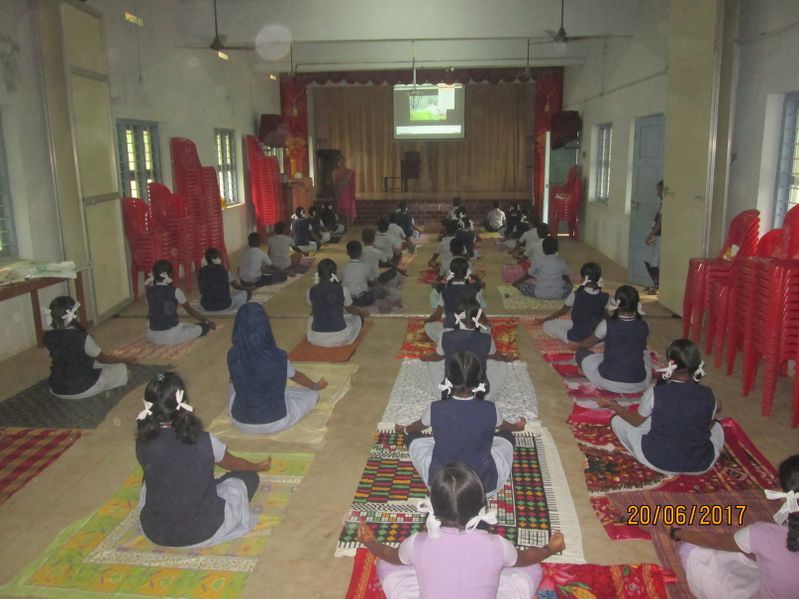 പ്രമാണം:24071 YO2.JPG