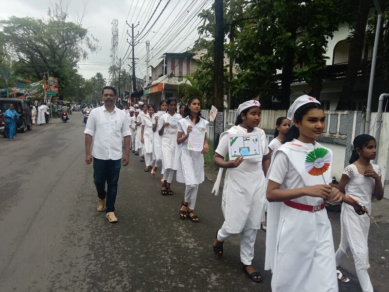 പ്രമാണം:26004 aug15 25 5.jpeg