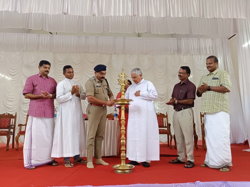 പ്രമാണം:31078. 2.jpg