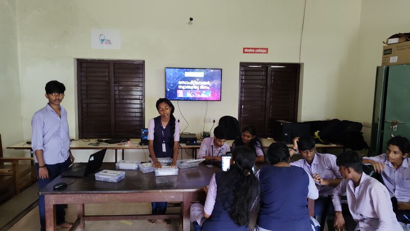 പ്രമാണം:42069 freedomfest03.jpg