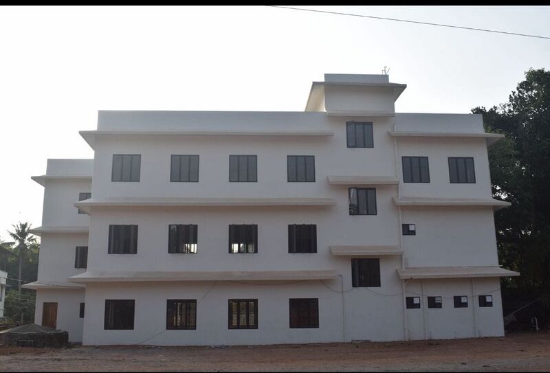 പ്രമാണം:43004 hitech 1.jpeg