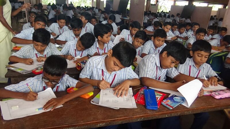 പ്രമാണം:43034 hitech language lab.jpeg