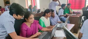 47042-KKD-LITTLE KITE-IT TRN FOR MOMS1.jpg