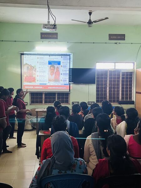 പ്രമാണം:AI Training for Parents.jpg