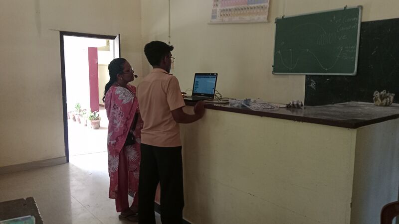 പ്രമാണം:ROBOTICFESTLKKTP.jpg