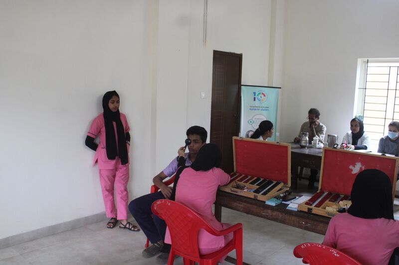 പ്രമാണം:17501 eye test 01.JPG