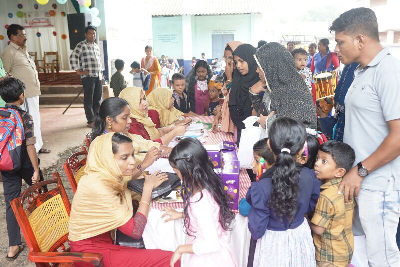 പ്രമാണം:19808-welcome counter.jpeg