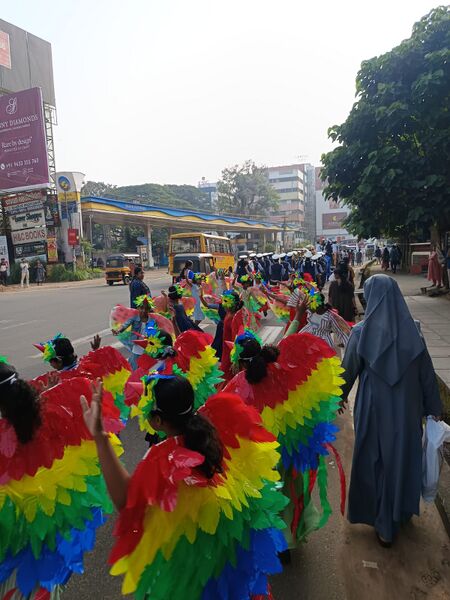 പ്രമാണം:22053 ശിശുദിന റാലി 2.jpeg