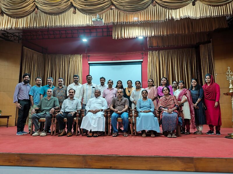 പ്രമാണം:26067. PTA General Body.jpg