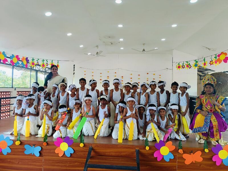 പ്രമാണം:26253-onam25-(4).jpg