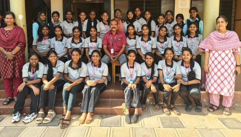 പ്രമാണം:42008 LK 2023-26 BATCH.jpg