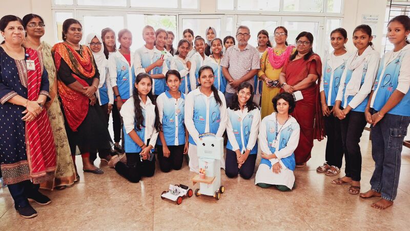 പ്രമാണം:43085 rob1.jpeg