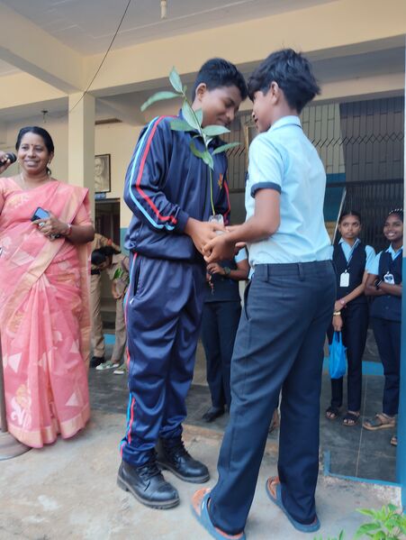 പ്രമാണം:44011 Tree Exchange 2025-26 5.jpg