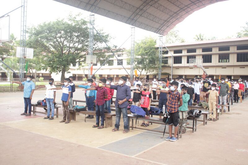 പ്രമാണം:BS21 ALP 46047 3.jpg