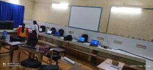 21039 hitechlab1.jpg