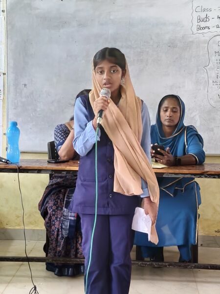 പ്രമാണം:28034 kalolsavam5.jpg