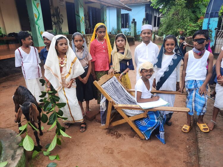കൊല്ലം പ്രാക്കുളം ഗവൺമെന്റ് എൽ. പി. എസ് ലെ ബഷീർ ദിനാചരണം