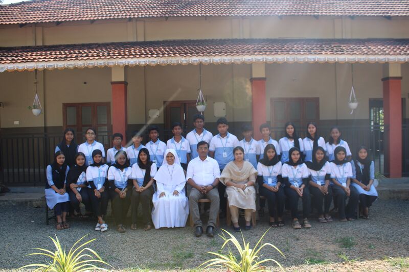 പ്രമാണം:47084 9lkb.jpg