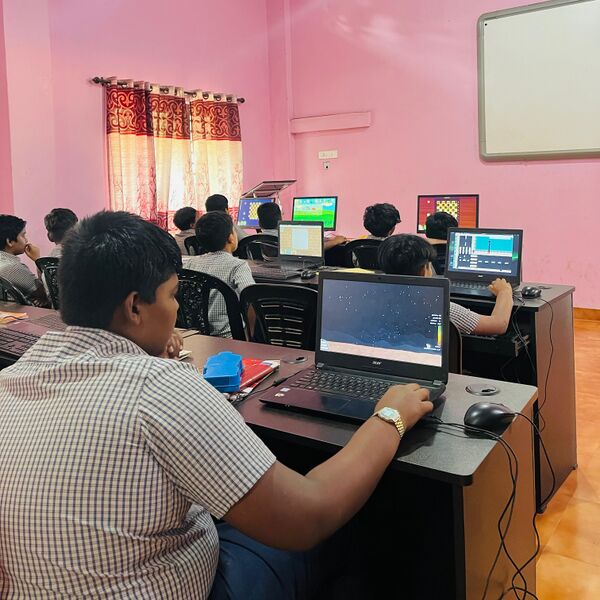 പ്രമാണം:Cl 3.jpeg