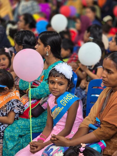 പ്രമാണം:PRAVESANOLSAVAM4 .jpg
