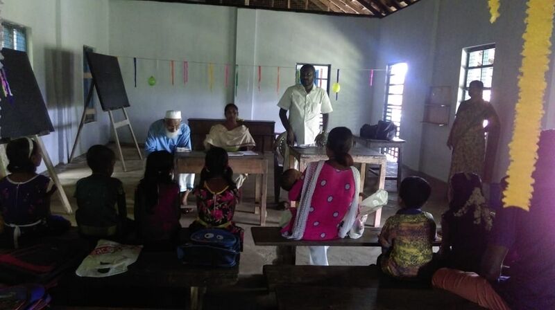 പ്രമാണം:School Photos 38630(1).jpg