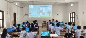 12069 computer lab 1.jpg